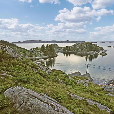 Holiday home Gorgeous In With Wifi Bekkjarvik